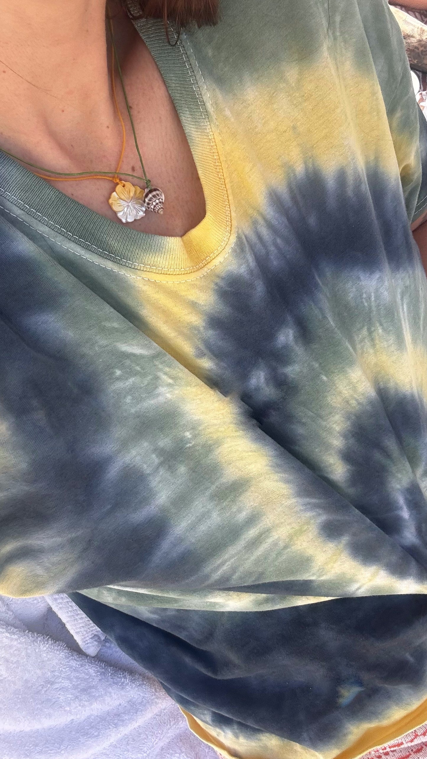 Lovina Tie Dye T-Shirt M