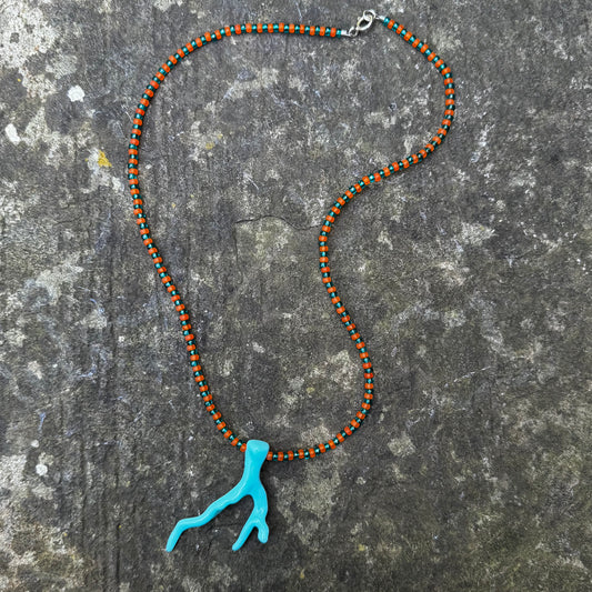 Kailua coral necklace