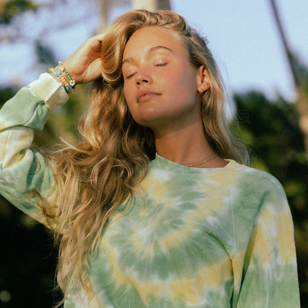 Green Yellow Tie Dye Sweat-Shirt Campaign