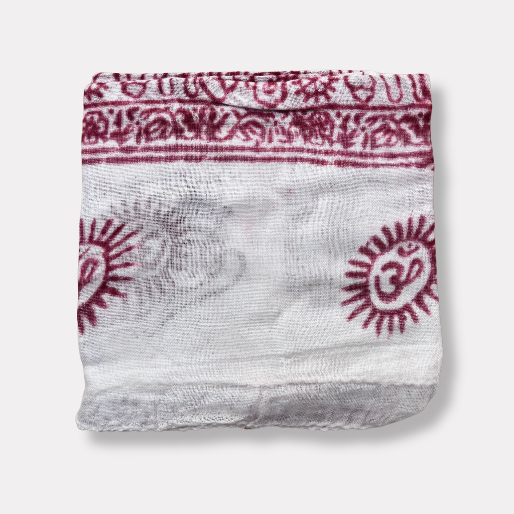 Om Sarong - White
