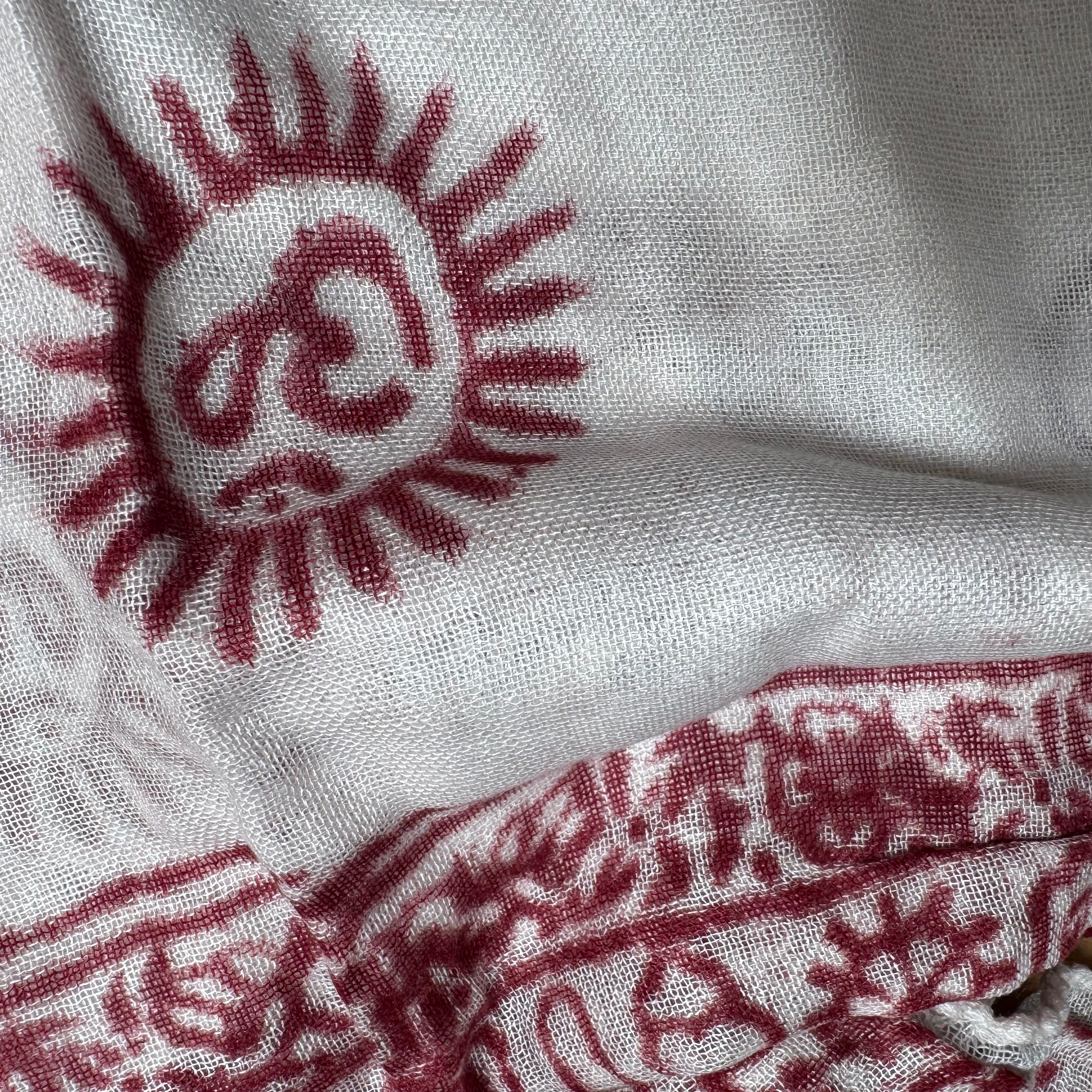 Om Sarong - White