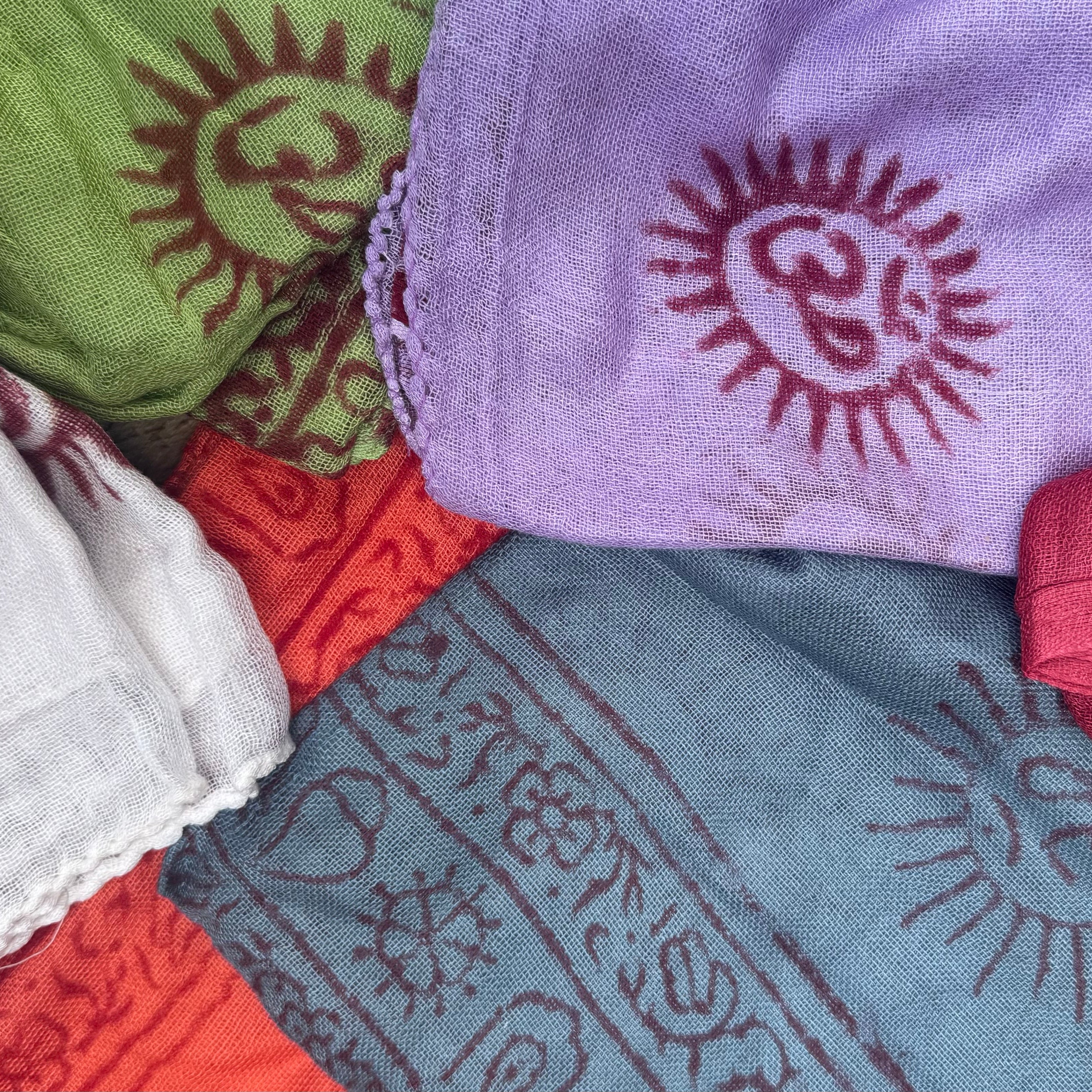 Om Sarong - Grey